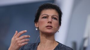 Wagenknecht fordert anderen Umgang mit AfD