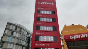 Spritpreise Mitte August gestiegen