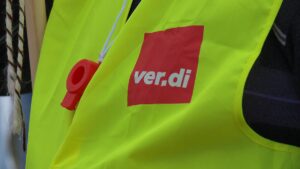 Verdi droht mit "leeren Regalen" im Einzelhandel zu Weihnachten