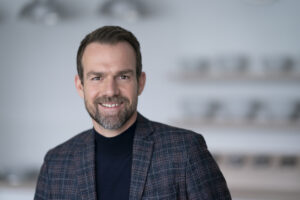 FinCompare, die führende vermittlerorientierte Plattform für KMU-Finanzierungen, ernennt André Lichner zum neuen Chief Revenue Officer (CRO