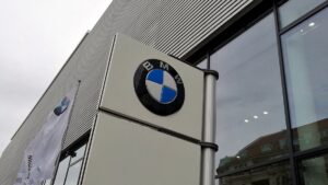 BMW steigt in das autonome Fahren ein