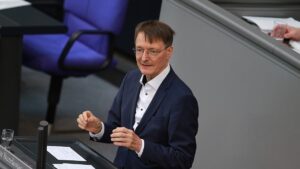 Lauterbach will Rettungsdienst vereinheitlichen