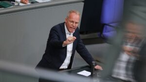 SPD-Fraktionsvize Miersch begrüßt Haushaltssperre