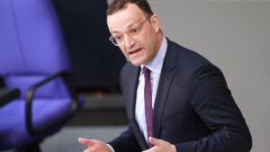 Spahn sieht in Habecks Industriestrategie Abkehr von Marktwirtschaft