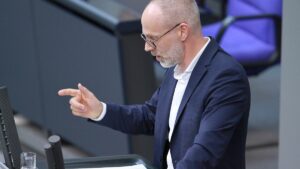 Fiedler fürchtet erhöhtes Terrorrisiko durch Flüchtlinge