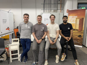 Hausschuhe einfach in Sneaker verwandeln