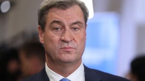 Söder macht "Schutzversprechen" an Juden in Deutschland