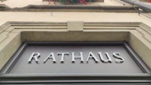 Umfrage: Mehrheit der Kommunen sieht Chancen durch KI