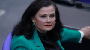 Connemann hält neue "Notlage" im Haushalt für "absurd"