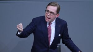 Trittin und Amthor sprechen sich gegen LNG-Terminal auf Rügen aus