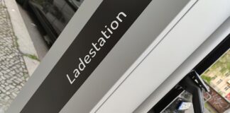 Autoindustrie fordert mehr staatliche Förderung von E-Mobilität