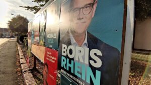 Koalitionsvertrag von CDU und SPD in Hessen unterzeichnet