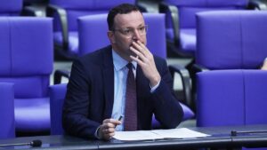 Stamp kritisiert Spahns Abschiebe-Pläne als "kindlich naiv"