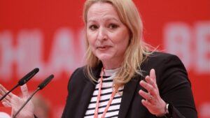 KMK-Präsidentin weist Forderung nach Verfassungsänderung zurück