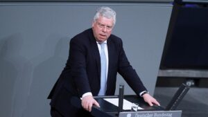 Hardt drängt auf Stopp von Finanzströmen zur Terrorfinanzierung