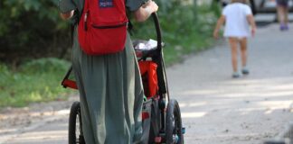 Terre des Hommes kritisiert Präsentation von Kindern in Postings