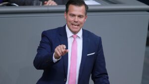 Hocker stellt Haushaltseinigung infrage