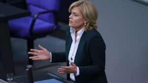 Ampel-Treffen mit Bauernvertretern: Klöckner kritisiert Ergebnisse