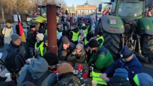 Großer Andrang zu Bauernprotesten in Berlin