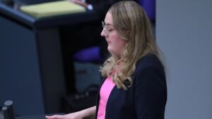 Dröge will mehr schuldenfinanzierte Investitionen