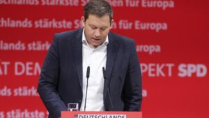 Klingbeil lehnt Renten-Nullrunde ab