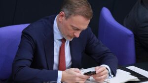 Lindner will an nuklearer Abschreckung festhalten