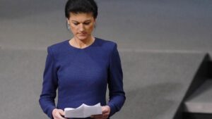 Wagenknecht: Putin will Ukraine nicht vernichten