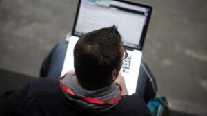 DIHK: Weiter hohe Hürde für Unternehmen bei Digitalisierung