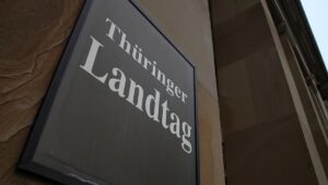 Thüringer Landtags kann sich im zweiten Anlauf konstituieren