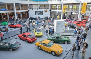 Klassikwelt Bodensee wird zum Mekka für Oldtimer und deren Geschichte