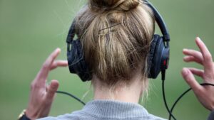 Rapper Luciano erstmals auf Platz 1 der Album-Charts