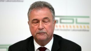 Verkehrsminister und Fahrgastverband kritisieren Lokführer