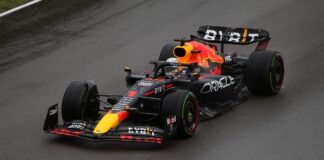 Verstappen gewinnt F1-Rennen in Baku – Piastri früh ausgeschieden