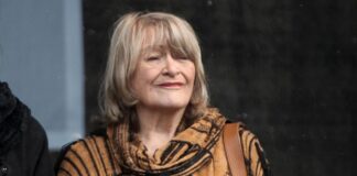 Schwarzer erwartet von Weidel-Kanzlerschaft Ermutigung von Frauen