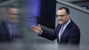 Spahn ruft Habeck zu Einsatz für TTIP-Nachfolger auf