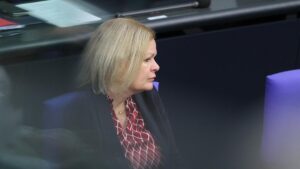 Kubicki wirft Faeser autoritäre DDR-Denkweise vor