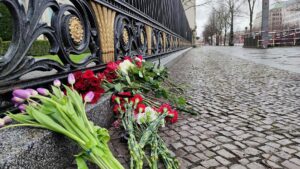 Zahl der Toten nach Anschlag in Moskau steigt auf mindestens 115