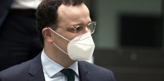 Spahn verteidigt Maskenbeschaffung in Enquete-Kommission