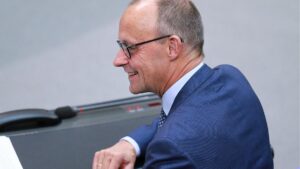 Infratest: Union und Grüne stärker