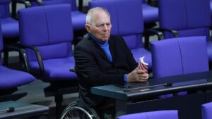 Bericht: Stoiber wollte von Schäuble angeblich Merkel-Putsch