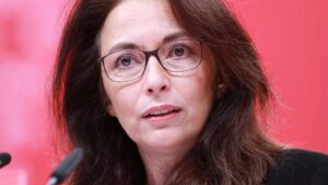 Gewerkschaftsbund verteidigt Ampel gegen BDI-Kritik