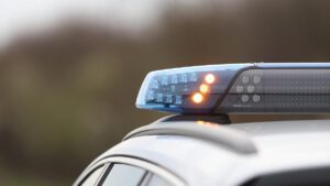 Berichte: Mann in Berlin aus vorbeifahrendem Auto erschossen