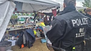 Pro-palästinensisches Protestcamp vor Reichstagsgebäude geräumt