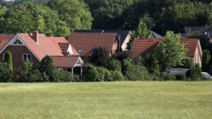 Özdemir will Umwidmung von Weide- zu Bauland vereinfachen