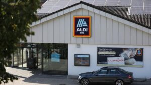 Aldi-Süd-Betriebsrat fordert mehr Geld für Kassierer