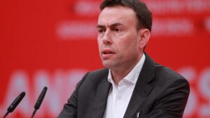 SPD-Außenpolitiker für Erlaubnis zu Beschuss russischer Stellungen