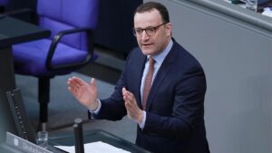 Spahn greift Scholz in Mindestlohn-Debatte an