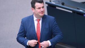 Haushaltsstreit: Heil fordert 7,6 Milliarden Euro mehr