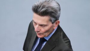 Mützenich für vorurteilsfreie Prüfung der Vorwürfe gegen Netanjahu