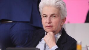 Strack-Zimmermann hält US-Präsidentschaftsrennen weiter für offen